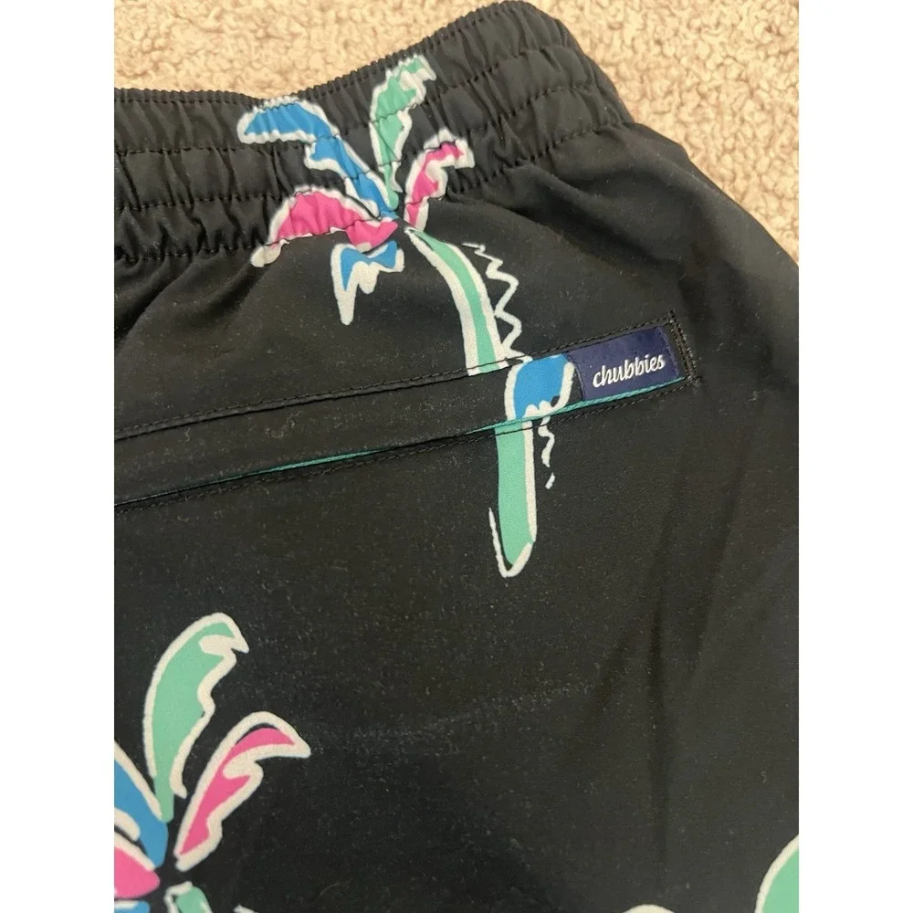 Chubbies Mens The Havana Nights 5.5 Inch Swim Trunks Size‎ Small Palm Trees